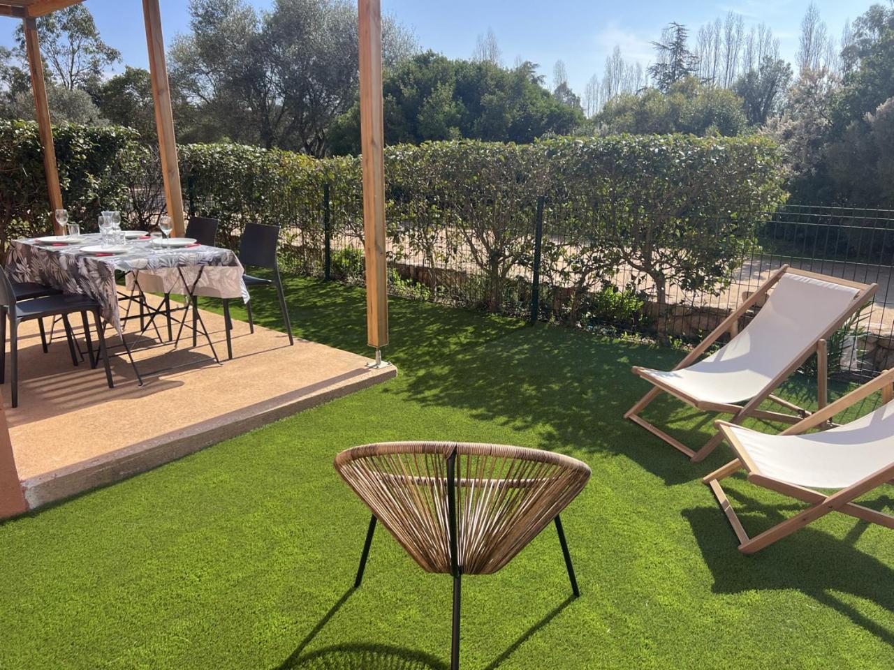 Mini Villa 4-6 Pers. Les Hameaux De Saint Cyprien Lecci Luaran gambar